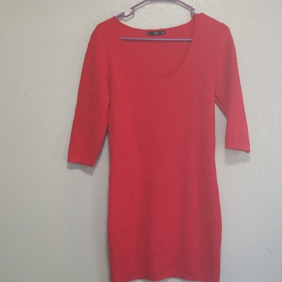 Dress - Picture 4 of 5